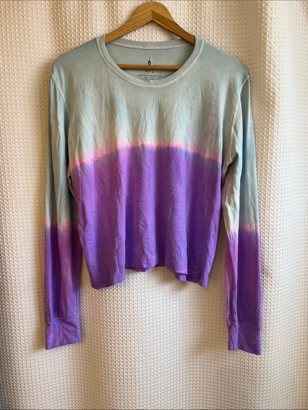 Spiritual Gangster Tie-Dye Long Sleeve Crop Top - Purple & Light Blue